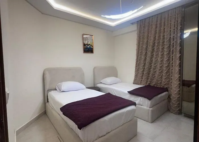 Hills Elite Apartamento *