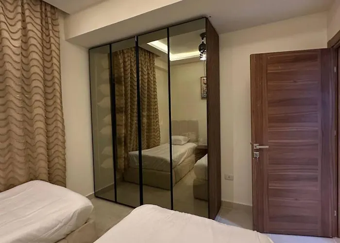 Hills Elite Apartamento